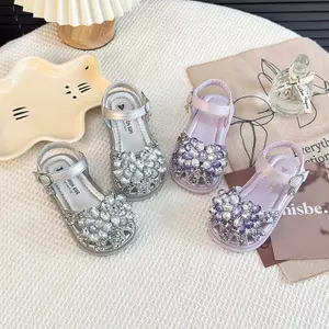 Dép xỏ ngón chân Full Diamond Flower Girls Đế mềm chống trượt Thoải mái phù hợp