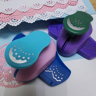 Máy ép cạnh lớn Trẻ em Em Embosser Hoa Puncher Dập Nổi Thiết Bị Ren Handmade diy Dập Nổi Thiết Bị Hoa Puncher