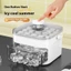 Máy làm đá viên sáng tạo với thiết kế dễ dàng tháo rời và muỗng đá để sử dụng tại nhà