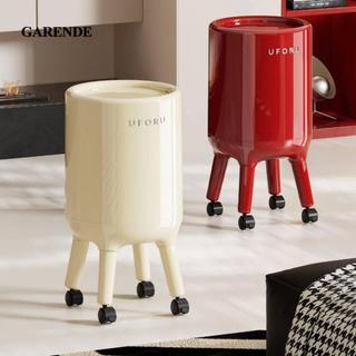 Garande Polypropylene Kín Thùng Rác Chân Kem Dung Tích Lớn Màu Trắng Có Bánh Xe