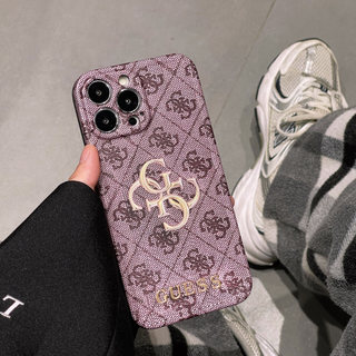 Dành Cho iphone 17promax 17 17pro 16 16PM 16pro 15 14 13 Pro Max Ốp Điện Thoại Guess Monogram Vỏ Điện Thoại | Họa tiết Camo màu tím với Logo thương hiệu | Vỏ bảo vệ dạo phố đô thị