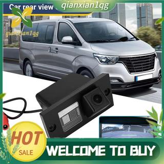 Camera lùi xe phía sau đỗ xe chờ cho Grand Starex