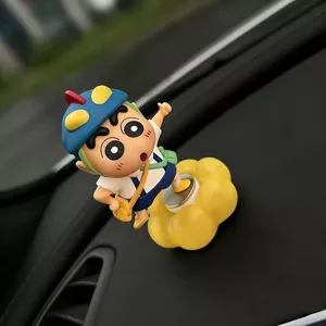 Xoay Crayon Shin-Chan Xe Trang Trí Dễ Thương Hợp Thời Trang Chơi Hình Người Ảnh Hưởng Văn Phòng Giải Nén Máy Tính Để Bàn Trang Trí Quà Tặng
