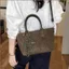 SQ11 Túi tote cổ điển phổ biến dành cho nữ sức chứa lớn mùa hè 2026 túi đeo vai thông thường mới