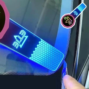 PCF * Đèn LED Tint rất sáng với miếng đệm chống trầy xước từ tính để cài đặt phim cửa sổ Cắt tỉa cạnh