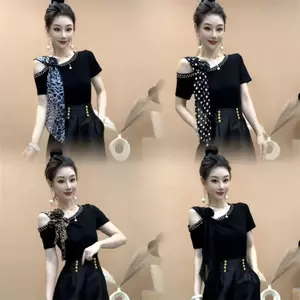 2026 Thiết kế lập kế hoạch phong cách Pháp Cảm giác ba chiều Trang trí xiên Vai Streamer Áo thun ngắn tay dành cho nữ Mùa hè Phong cách mới Thời trang Slimer Nhìn thời trang Phù hợp với mọi trận đấu