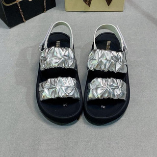 Sandal Nữ IGU  2 quai nhúm mũi tròn màu đen /nâu/trắng nhẹ chân da mềm thoải mái khi mang.