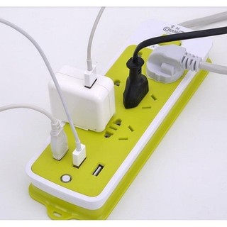 Ổ điện đa năng chống giật có 3 cổng USB siêu tiện dụng