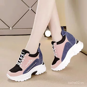 Running shoes