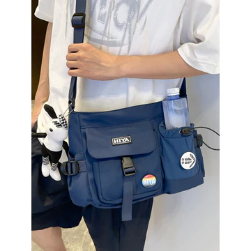 túi đeo chéo nam to rộng túi đeo chéo nam nhỏ gọn Dạo Phố Dụng Cụ Phong Cách Túi Messenger Bé Trai Bé Gái Thực Tế Đi Lại Túi Có Thể Giữ Cốc Nước Ô Túi Đeo Vai Tất Cả Trận Đấu Túi Lớn