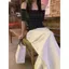 Áo thun ngắn tay dệt kim một vai Hot Girl mùa hè 2026 ngắn Slim-Fit Slimmer Look Niche Strapless Gentle