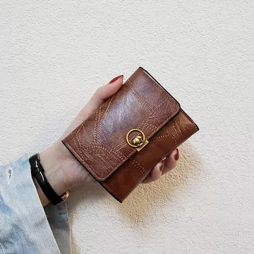 Mới Dễ Thương Chó Đơn Giản Ví Nữ Nữ Ngắn Ba Lần Ví Nhỏ Nữ Ví Đựng Tiền Xu Ví Đựng Thẻ Ví Hợp Thời Trang 9.7