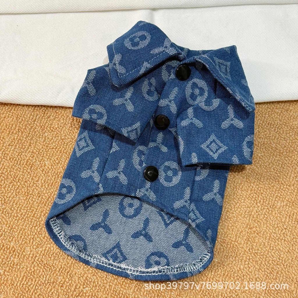 【Ready Stock】 Autumn and Winter Windproof Denim Shirt Cat and Dog Clothes Warm Fashion Brand Handsome Pet Clothing Xo8T