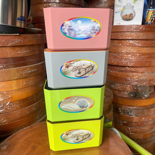 Hộp đựng khăn giấy chữ nhật RICO – nhựa cao cấp, họa tiết trang trí đẹp, giao màu ngẫu nhiên
