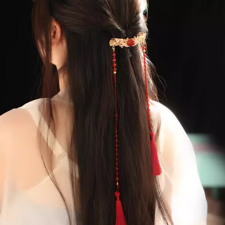 Mauropoli - Kẹp Tóc Tua Rua Đỏ Mặt Ngựa Cổ Điển Cho Hanfu Thời Chiến Quốc