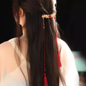 Mauropoli - Kẹp Tóc Tua Rua Đỏ Mặt Ngựa Cổ Điển Cho Hanfu Thời Chiến Quốc