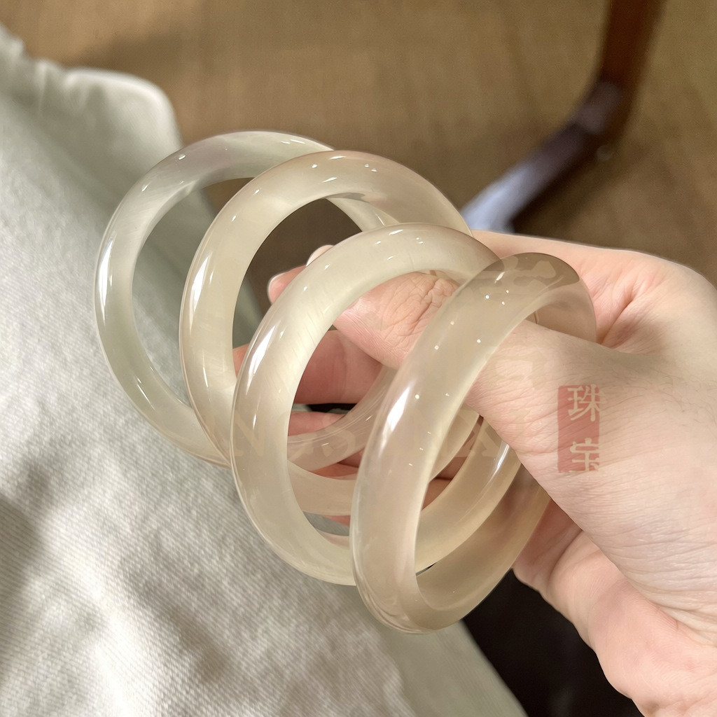 Vòng tay nữ đá mắt mèo ánh trăng trắng trong băng