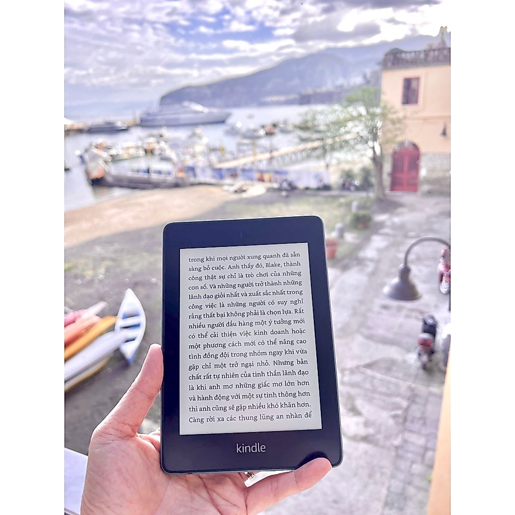 Máy đọc sách Kindle Paperwhite 4 (Tặng bao da) | BigBuy360 - bigbuy360.vn