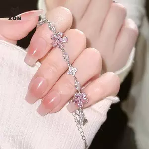 Vòng tay hoa pha lê màu hồng tinh tế thời trang dành cho nữ Cô gái Ánh sáng lấp lánh ngọt ngào Vòng tay sang trọng Quà tặng trang sức dự tiệc [Mina]