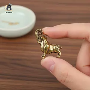 Mặt dây chuyền cừu bằng đồng thau cổ điển Trang trí bằng đồng thau dễ thương Thủ công cho bàn để bàn Trang trí văn phòng tại nhà Quà tặng ngày lễ Mới