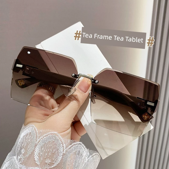 kính râm kính chống tia uv Kính Mát Nữ 2026 Phong Cách Mới Kính Phân Cực Retro Đi Xe Đạp Kính Mát Nữ Kính Mát Mắt Kính Chống Gió
