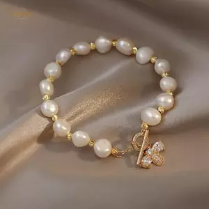 PNPIA- Vòng tay ngọc trai nước ngọt Baroque sang trọng Niche High Sense Zircon Bee Mặt dây chuyền Vòng tay sang trọng dành cho nữ Quà tặng