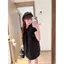 Mùa xuân hè 2026 Plus size Cổ búp bê kiểu Pháp Tình yêu đầu tiên Váy trắng dáng rộng Vỏ bọc thịt ngọt ngào Cảm giác cao cấp cỡ lớn Mỡ mm Ôm hơn Váy trung dài nữ