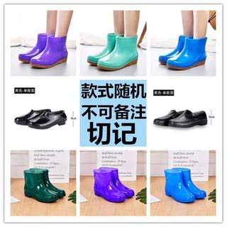 🔥 có hàng sẵn 🔥 chống trơn trượt Giày nước nữ 2025 Ủng đi mưa chống Ngày phụ nữ chống thấm Giày bốt đi mưa Ủng lao động ᲦThời Trang Giày Đi Mưa Nữ Cao Cấp Giày Nước Nhung Chống Trơn Trượt Ấm Nhà Bếp Dày Chống Thấm Nước Giữa Giày Cao Su♤