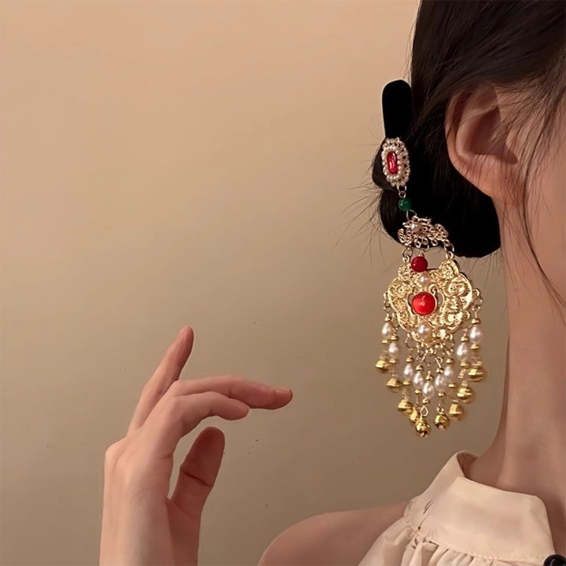 Mũ đội đầu cổ cao cấp cho bé gái với tua rua màu vàng retro, phong cách Trung Quốc mới