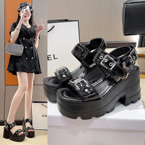 Giày Sandal Đế Dày Cao Cấp Nữ Mùa Hè Mặc Ngoài Thời Trang Phong Cách Mới Mùa Hè Flip-Flops Đi Chơi Thời Trang Dép Nhỏ