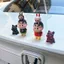 {Labubu Shin-Chan} Đồ trang trí trang trí ngoại thất ô tô Đồ trang trí Bảng điều khiển trung tâm 2025 Phong cách mới Ba chiều phía sau xe cá tính 26.3.22
