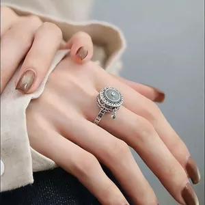 Có Thể Biến Bánh Xe Phước Lành Sáu Xương Mantra Nhẫn May Mắn Nam Khóa An Toàn Niche Retro Phong Cách Dân Tộc Nhẫn Mẹ