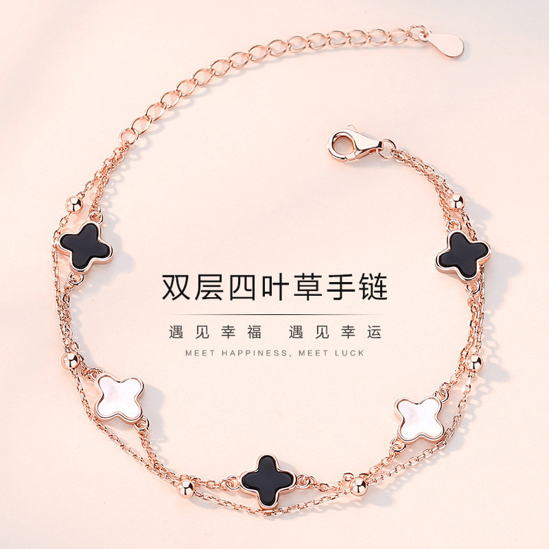 Vòng tay bạc hai lớp thời trang và thanh lịch với cỏ ba lá bốn lá