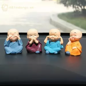 GE 4 Little Monk Nhựa Tượng Đáng Yêu Mini Thủ Công Đồ Trang Trí Cho Xe Bảng Điều Khiển Bàn Văn Phòng Nhà Trang Trí Phòng Khách VN
