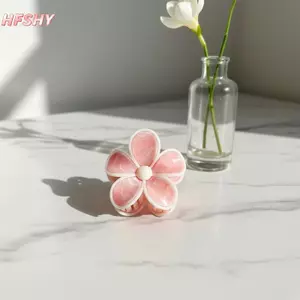 Kẹp cá mập màu kẹo 7,5CM hợp thời trang HFSHY có in hoa cho bé gái và thanh thiếu niên VN