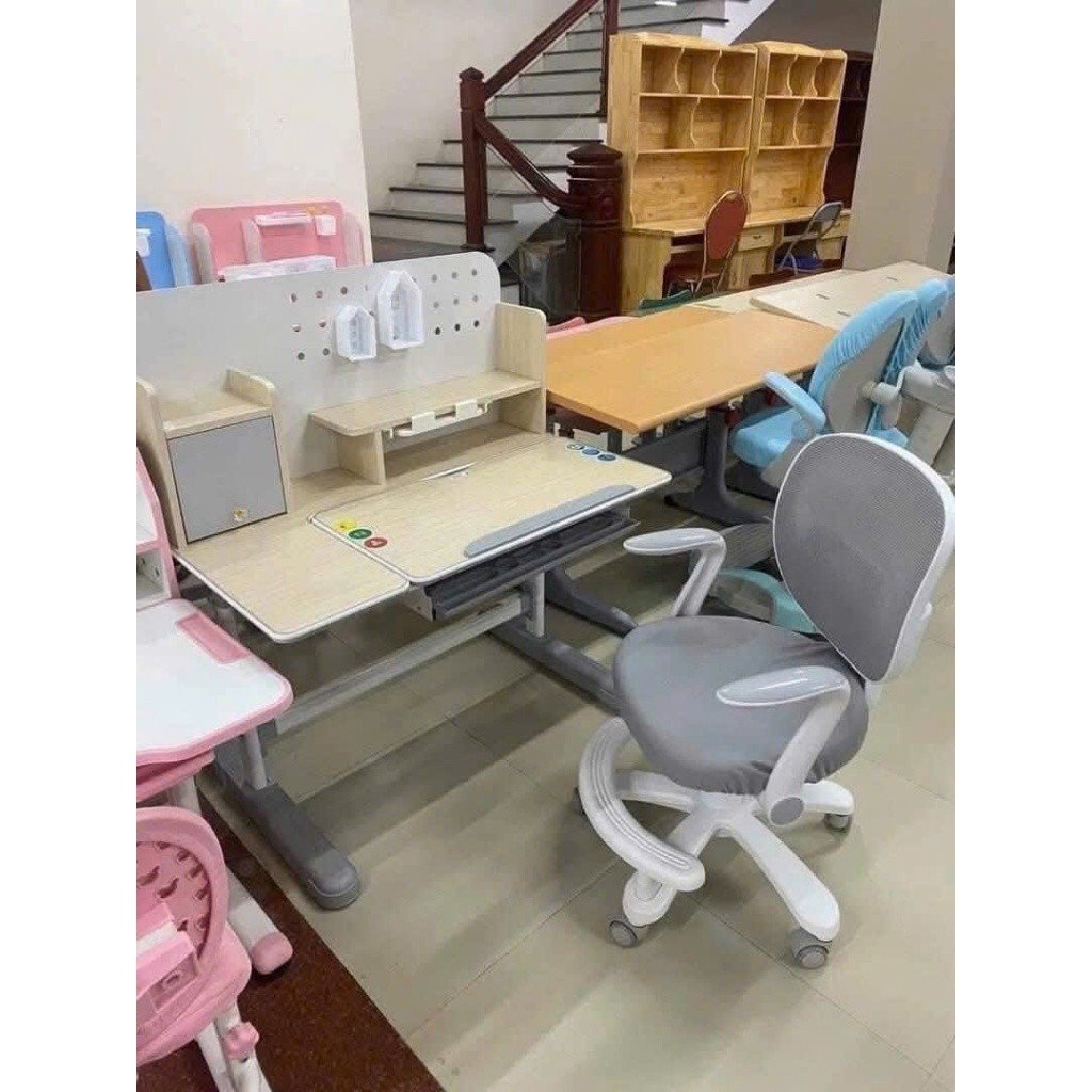 Ghế Xoay Đệm Công Thái Học Chống Gù Cho Bé, Ghế Học Sinh Chỉnh Độ Cao Êm Ái Tay Gập Tiện Lợi