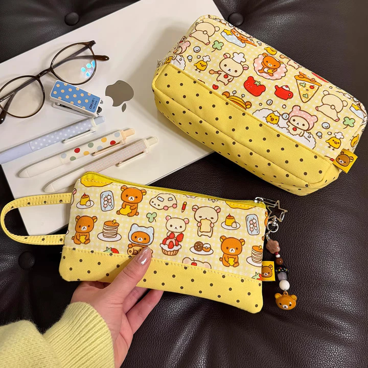 Sản phẩm mới Hàng có sẵn 2026 Nhật Bản Rilakkuma Hộp đựng bút chì hoạt hình Phong cách Hộp đựng văn phòng phẩm dung tích lớn Hộp đựng bút chì đa chức năng Máy tính để bàn học sinh Văn phòng phẩm Túi b