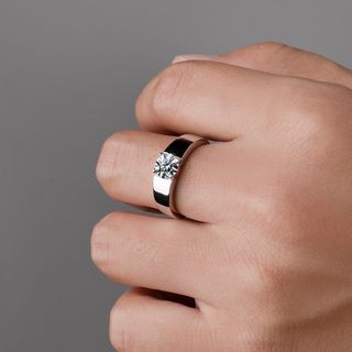 Men's Moissanite Wedding Ring, adjustable by miaows.vn