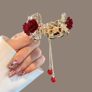 Giao hàng nhanh trong 24 giờ - Kẹp tóc đuôi ngựa cao với thiết kế vòng tua rua hoa giúp bạn trông thanh lịch