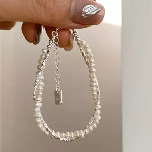 Vòng tay ngọc trai không đều hai lớp tinh tế dành cho nữ Thời trang bé gái Dây chuyền đính cườm thanh lịch Trang sức Vòng tay quyến rũ Quà tặng [Mina]