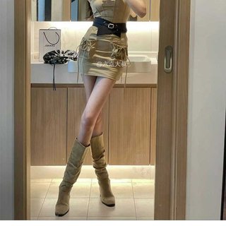 Giày Bốt Nữ Mũi Vuông Dày Gót Chân Một Chân Xếp Ly Thời Trang Ôm Hơn