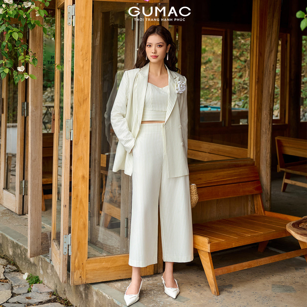 Set Áo Blazer Nữ GUMAC Form Suông Sọc Kèm Hoa OWE04056 - Quần Culotte Lưng Liền Thanh Lịch QE04053