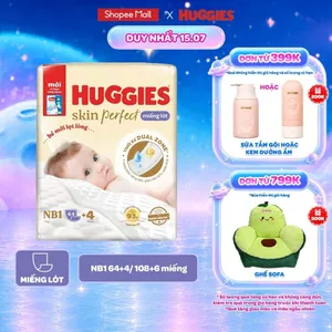 Miếng lót sơ sinh Huggies Skin Perfect NB1 64+4/NB1 108+6 miếng với 2 vùng thấm giảm kích ứng da