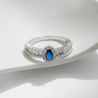 Women's Moissanite Ring by taviayinz7.vn