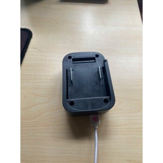 Bộ Chuyển Đổi Pin Makita Sang Sạc USB - Chuyên Dụng Cho Pin 18V/21V - Đầu Ra 5V Ổn Định - Cắm Là Chạy Ngay