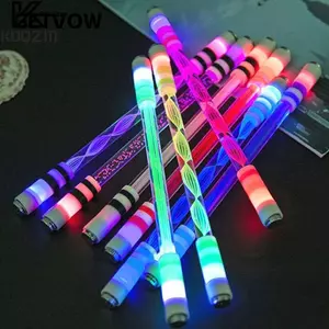GETVOW Quay Bút Đồ Chơi Bật Sáng Bỏ Túi Đèn LED Flash Quay Bút Chống Trượt Sáng Tạo LED Dạ Quang