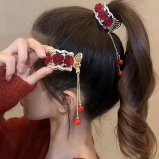 Giao hàng nhanh trong 24 giờ - Kẹp tóc đuôi ngựa cao với thiết kế vòng tua rua hoa giúp bạn trông thanh lịch