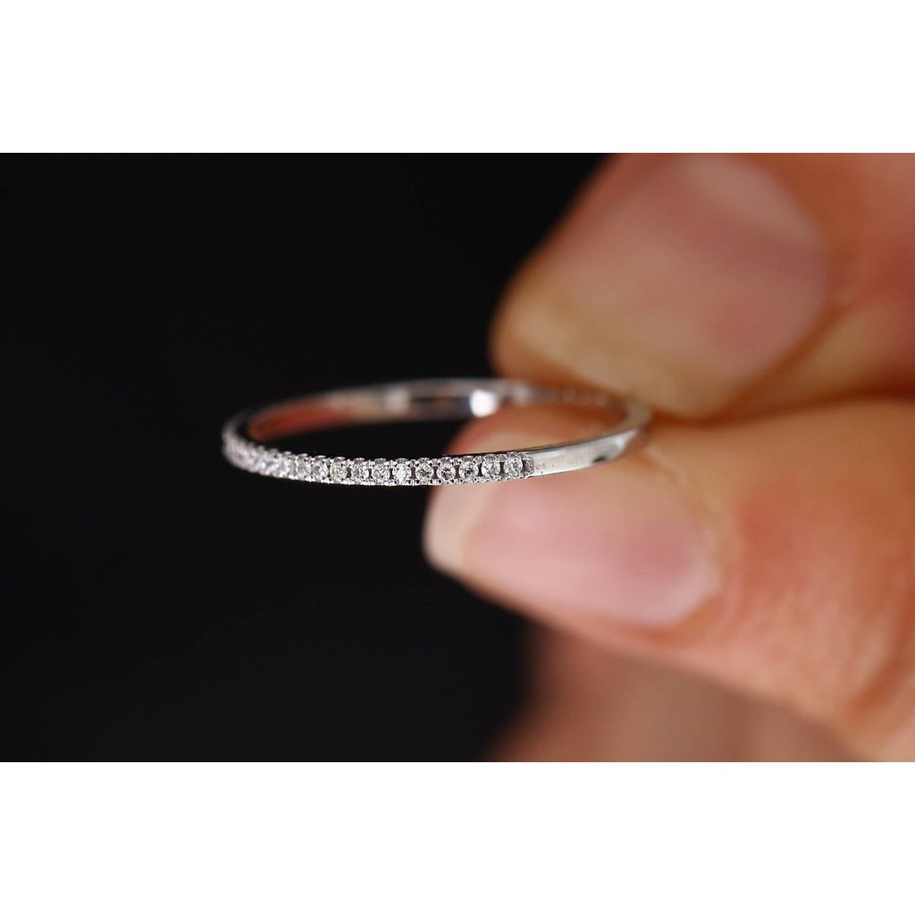 Women's Moissanite Ring by Trang Sức Cổ Điển Lustre
