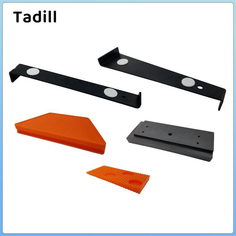 Bộ công cụ lắp đặt sàn gỗ với miếng đệm nêm và thanh kéo