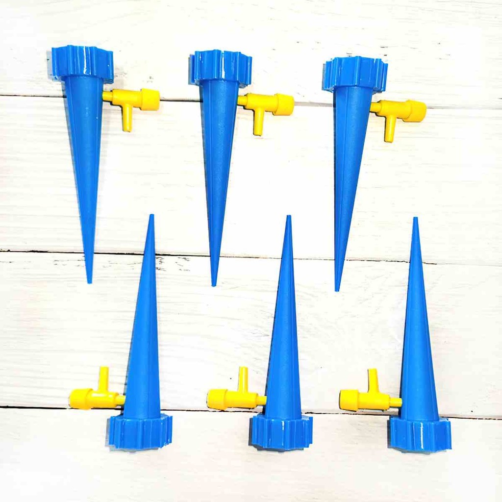 Set 10 Vòi tưới cây nhỏ giọt tự động gắn chai nhựa tiện dụng